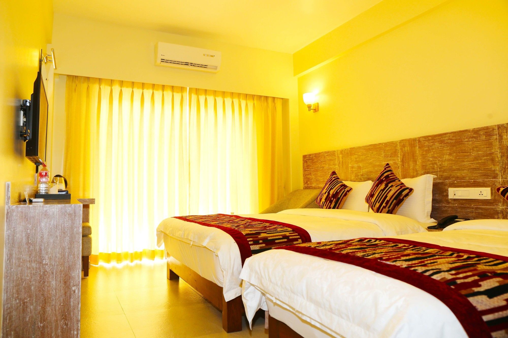 Hotel Haven O' Ganga Pokhara Ngoại thất bức ảnh