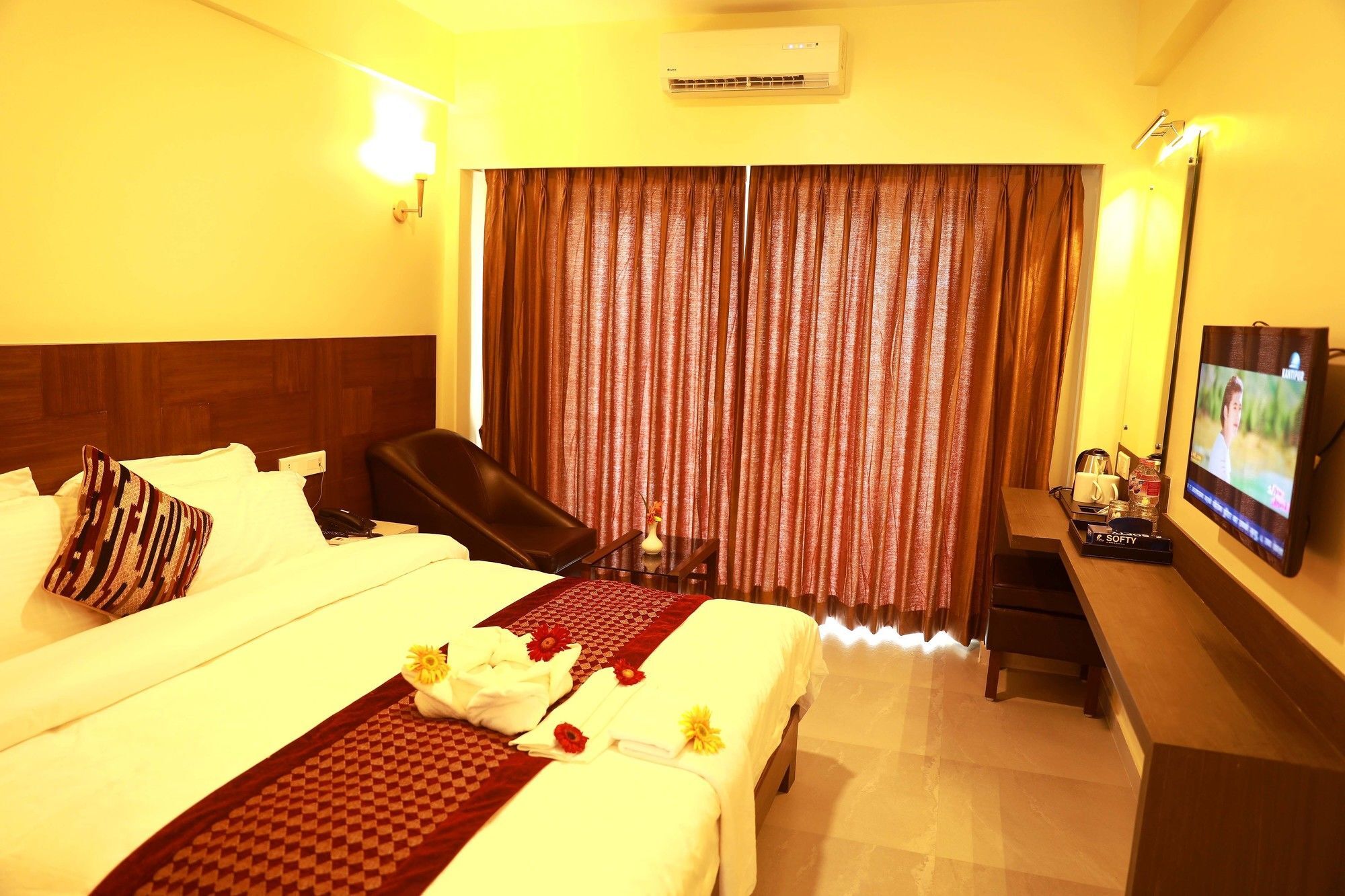 Hotel Haven O' Ganga Pokhara Ngoại thất bức ảnh